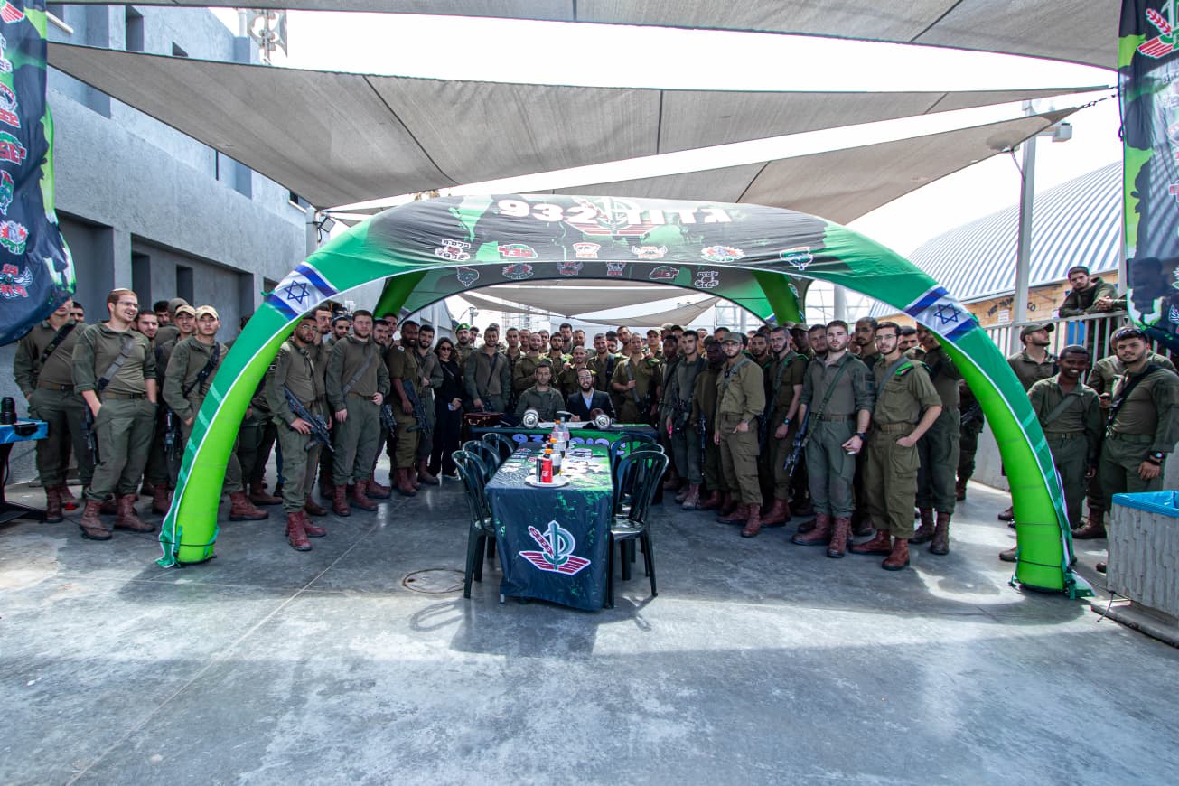 אירוע כתיבת ספר תורה עם חיילי צה״ל